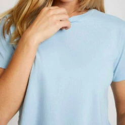 Amo Babe Tee in Chambray - women