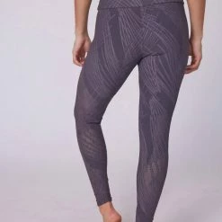 Onzie Midi Legging in Iron Selenite - women 5 Onzie Midi Legging in Iron Selenite - women -Deals Outlets Store 69c325568a2049caa64d4b42fd2a65fc 923e2f18 6d7e 440c 953f b06a9c6a7119 1080x