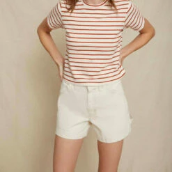 Amo Babe Tee in Sunset - women