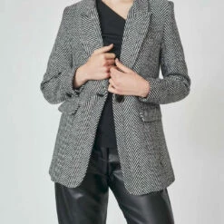 Deluc Sasso Fishbone Blazer in Dark Grey - women