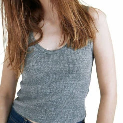 AMO Womens Ribbed Pullover Cropped