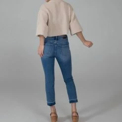 Jag Carter Girlfriend Distressed Capri in Dark Indigo - women 5 Jag Carter Girlfriend Distressed Capri in Dark Indigo - women -Deals Outlets Store b9f9e0d1175346d19b48805c191309fd 1080x