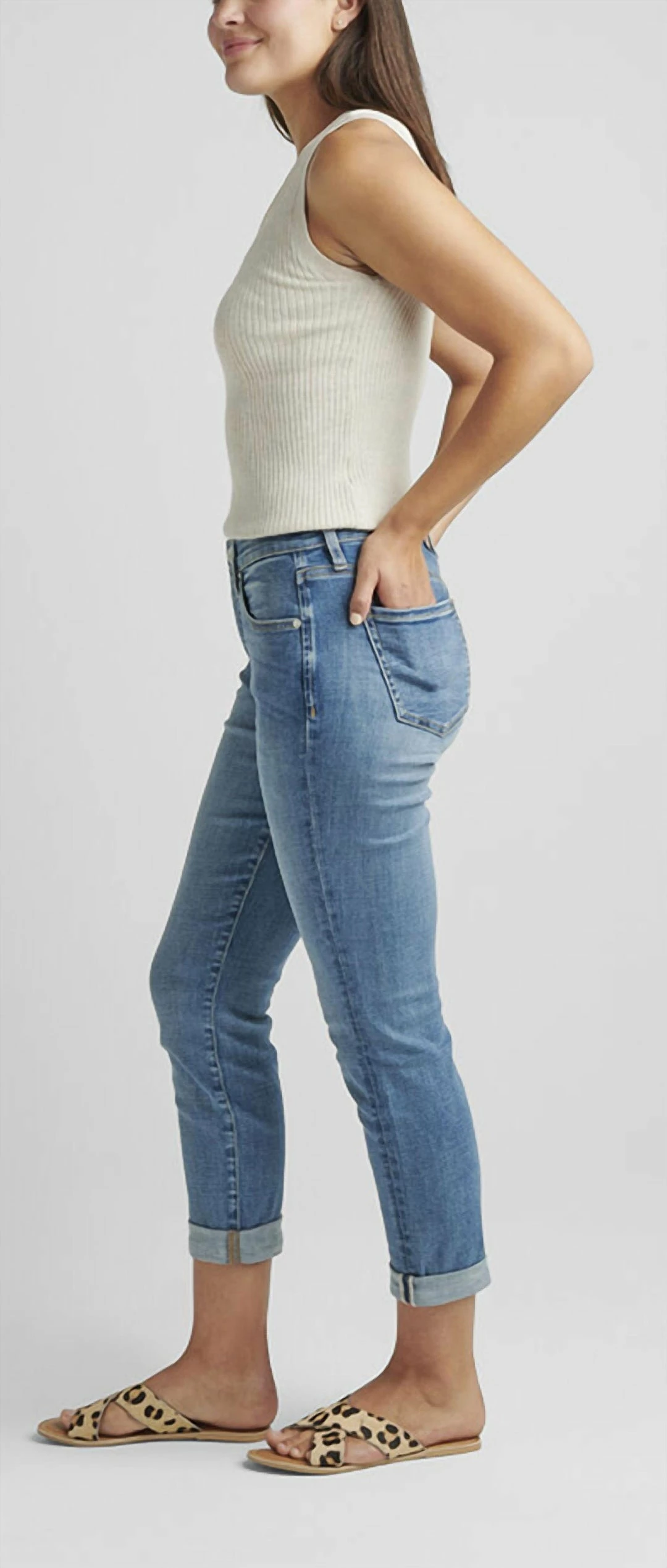 Jag Carter Mid Rise Girlfriend Jeans in Mid Vintage - women 3 Jag Carter Mid Rise Girlfriend Jeans in Mid Vintage - women - Image 3